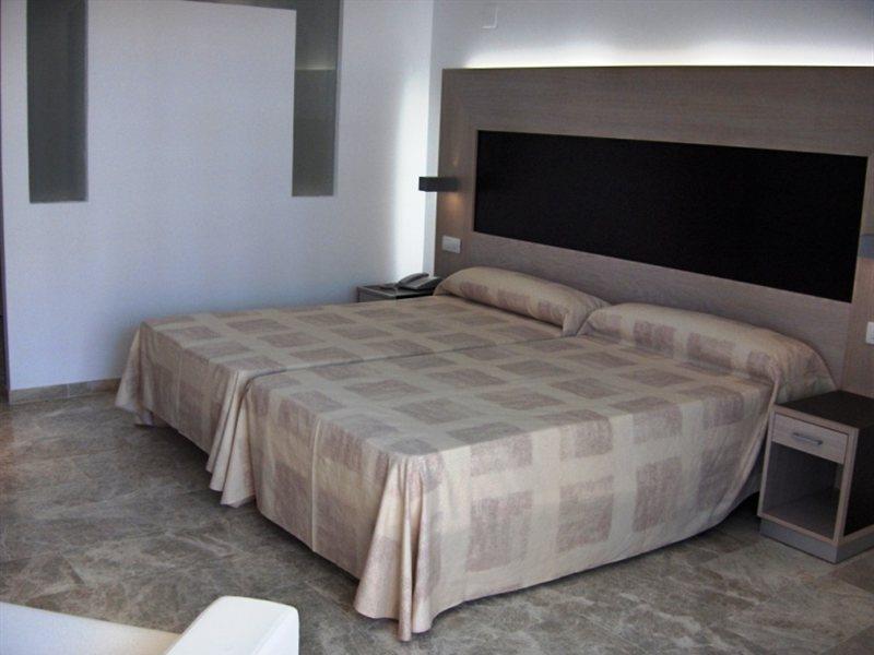 & Dynastic 4* Benidorm
